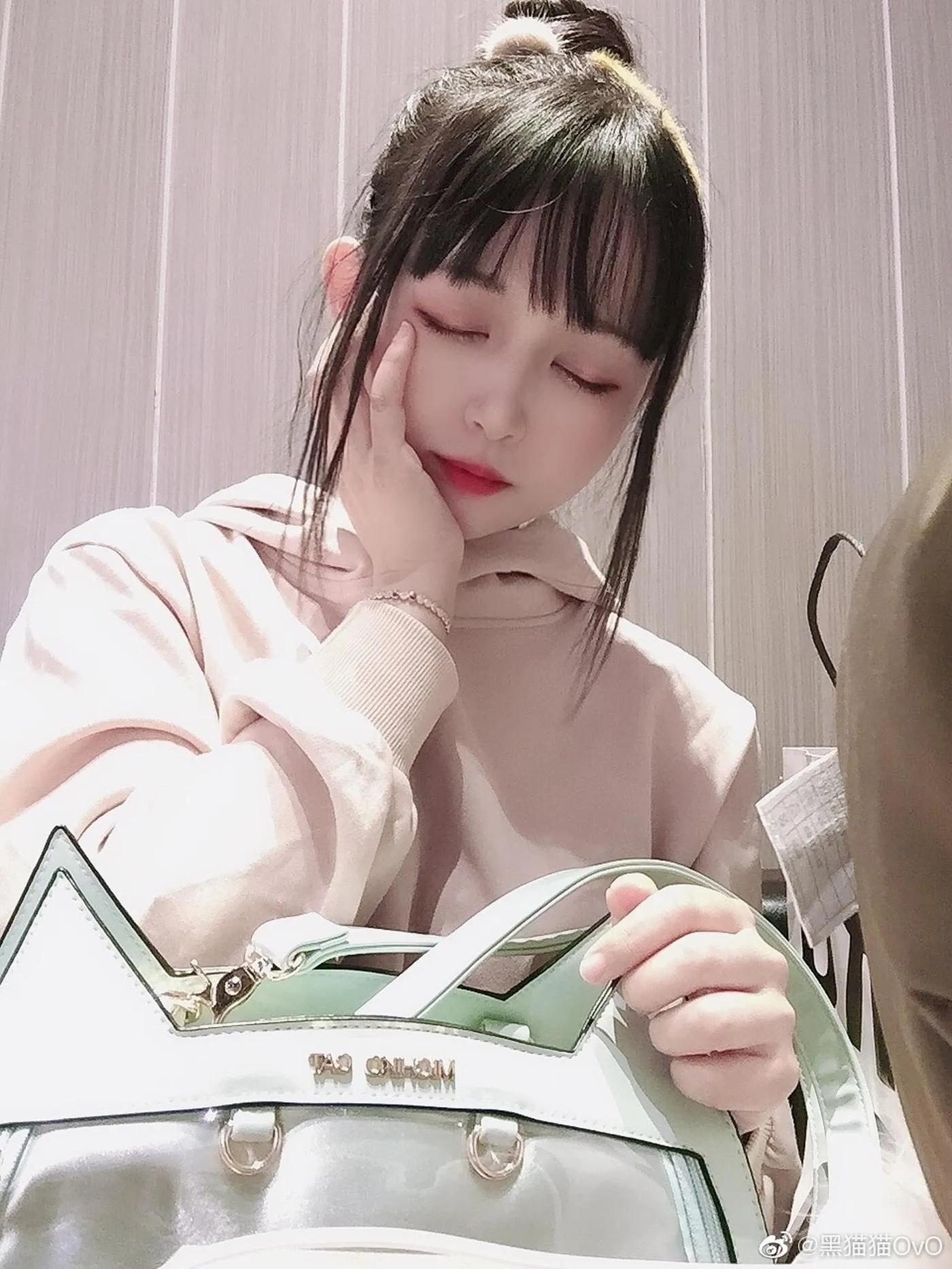 黑猫猫OvO – NO.24 图61套-长卫衣 [9P]插图6